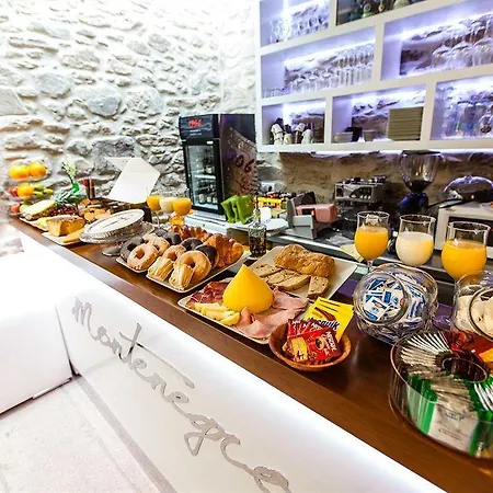 Montenegro Compostela Hotel 2*