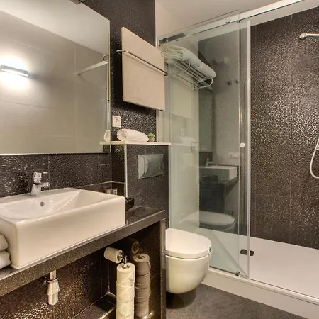 Montenegro Compostela Hotel